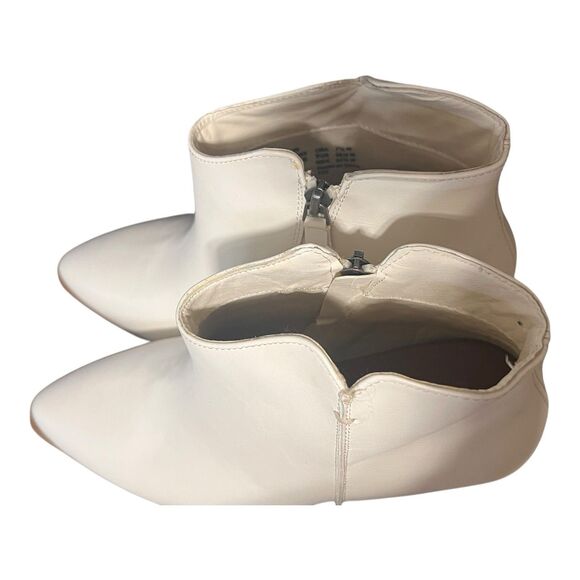 NIB Eloquii Elements Ivory Almond Toe Booties Sz 7.5 W Block Heel - Picture 12 of 16